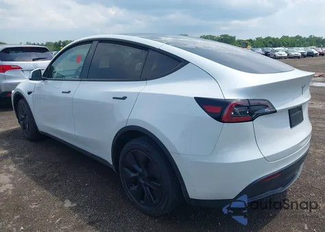 2025 Tesla Model Y Long Range Dual Motor All-Wheel Drive из США, поврежденный, VIN 7SAYGDED1SF247293